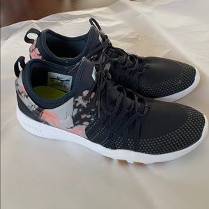 Nike Women’s Sneakers